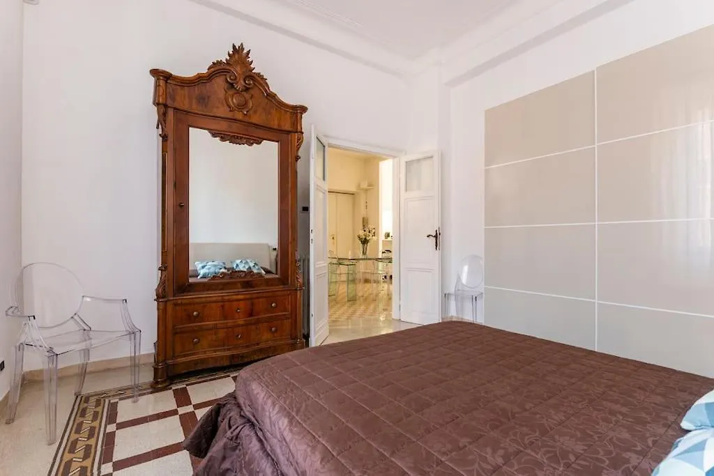 Holiday Apartment Rome Lr Blue