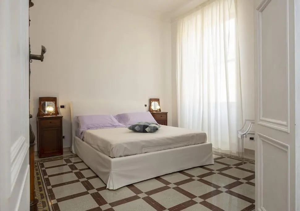 Holiday Apartment Rome Lr Blue