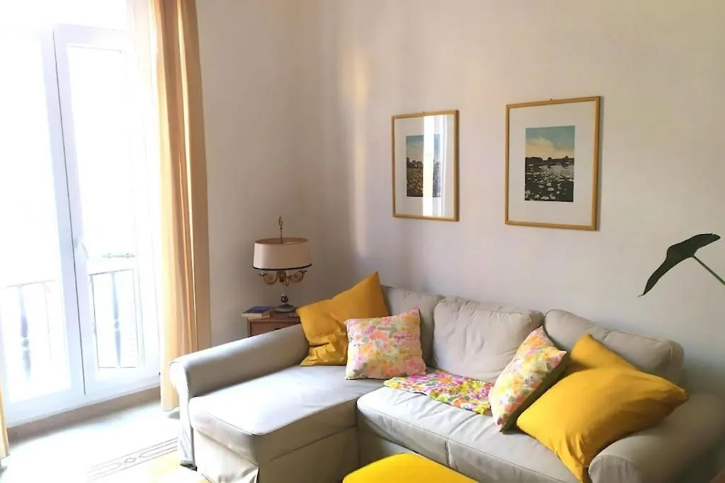 Holiday Apartment Rome Lr Blue 0*,